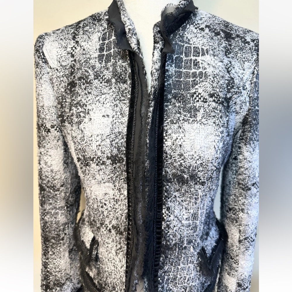 Cache' 6 Tweed Blazer Lined Clasp Closure Chiffon Trim Black White Silver Flat - Picture 2 of 11